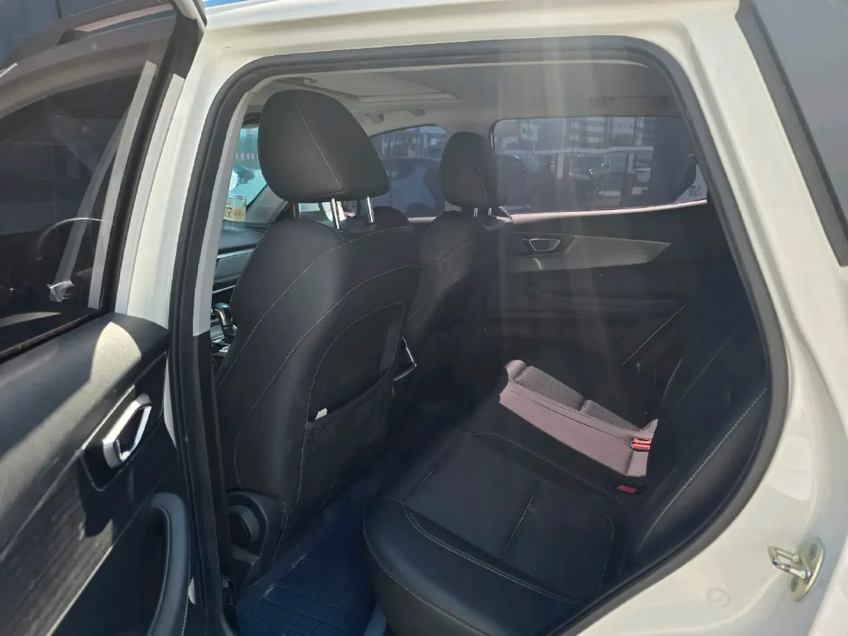 2021 Chery Tiggo 5x 1.5L 116HP L4 CVT,autocango,china used car exporter,china ev exporter,chinese used car exporter,chinese used ev exporter