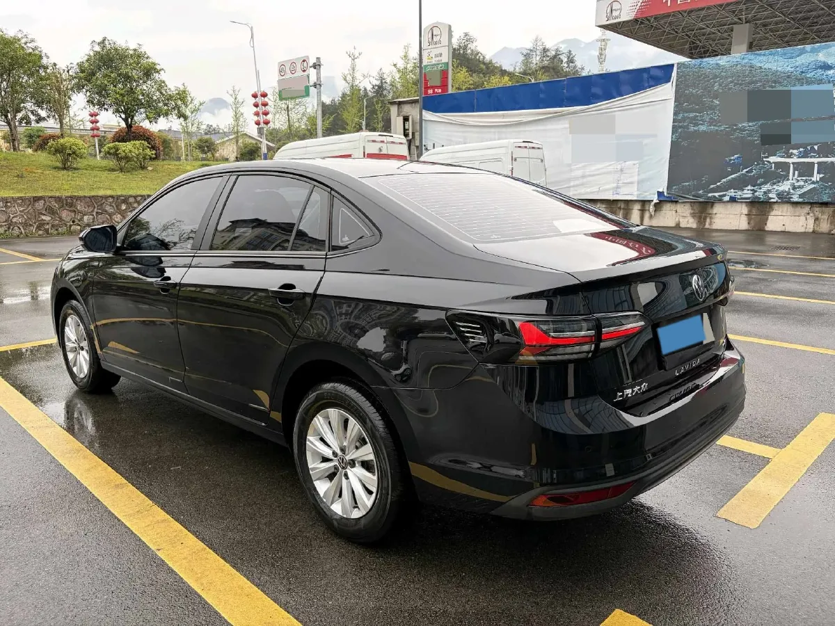 2025 Volkswagen Lavida 1.5L 110HP L4 6AT,autocango,china used car exporter,china ev exporter,chinese used car exporter,chinese used ev exporter