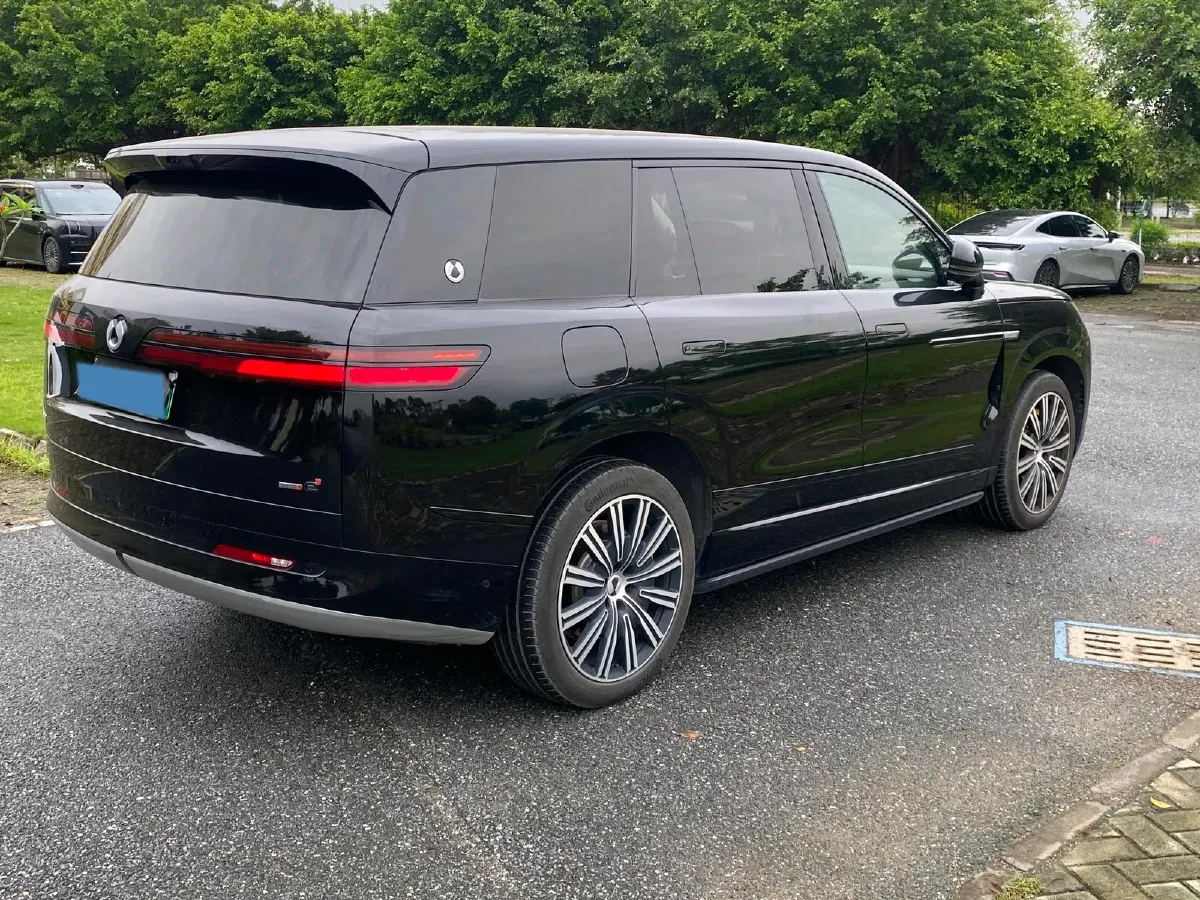 2025 Denza DenzaN9 2.0T 207HP L4 E-CVT PHEV,autocango,china used car exporter,china ev exporter,chinese used car exporter,chinese used ev exporter