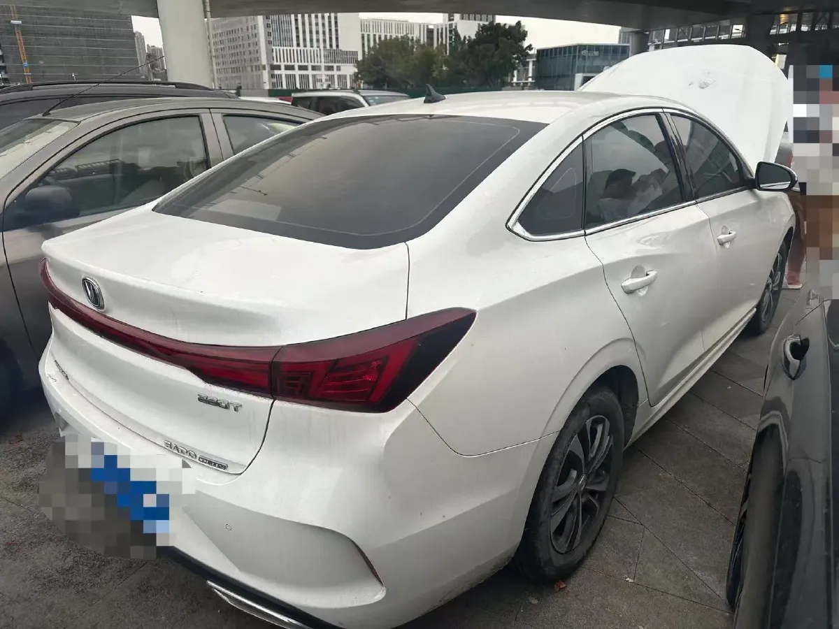 2023 ChangAn Eado 1.4T 160HP L4 7DCT,autocango,china used car exporter,china ev exporter,chinese used car exporter,chinese used ev exporter