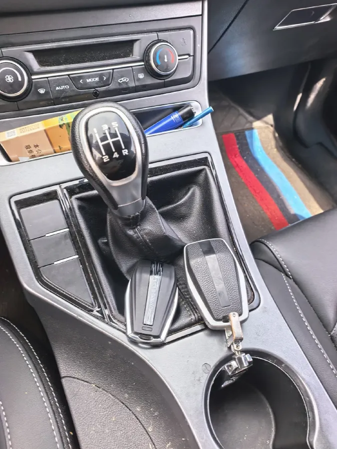 2020 Geely Emgrand 1.5L 109HP L4 5MT,autocango,china used car exporter,china ev exporter,chinese used car exporter,chinese used ev exporter