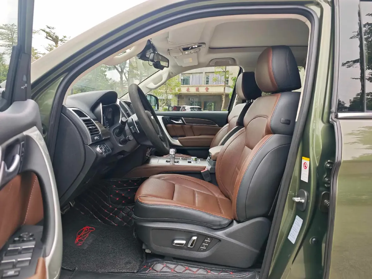 2017 Haval H9 2.0T 252HP L4 8AT,autocango,china used car exporter,china ev exporter,chinese used car exporter,chinese used ev exporter