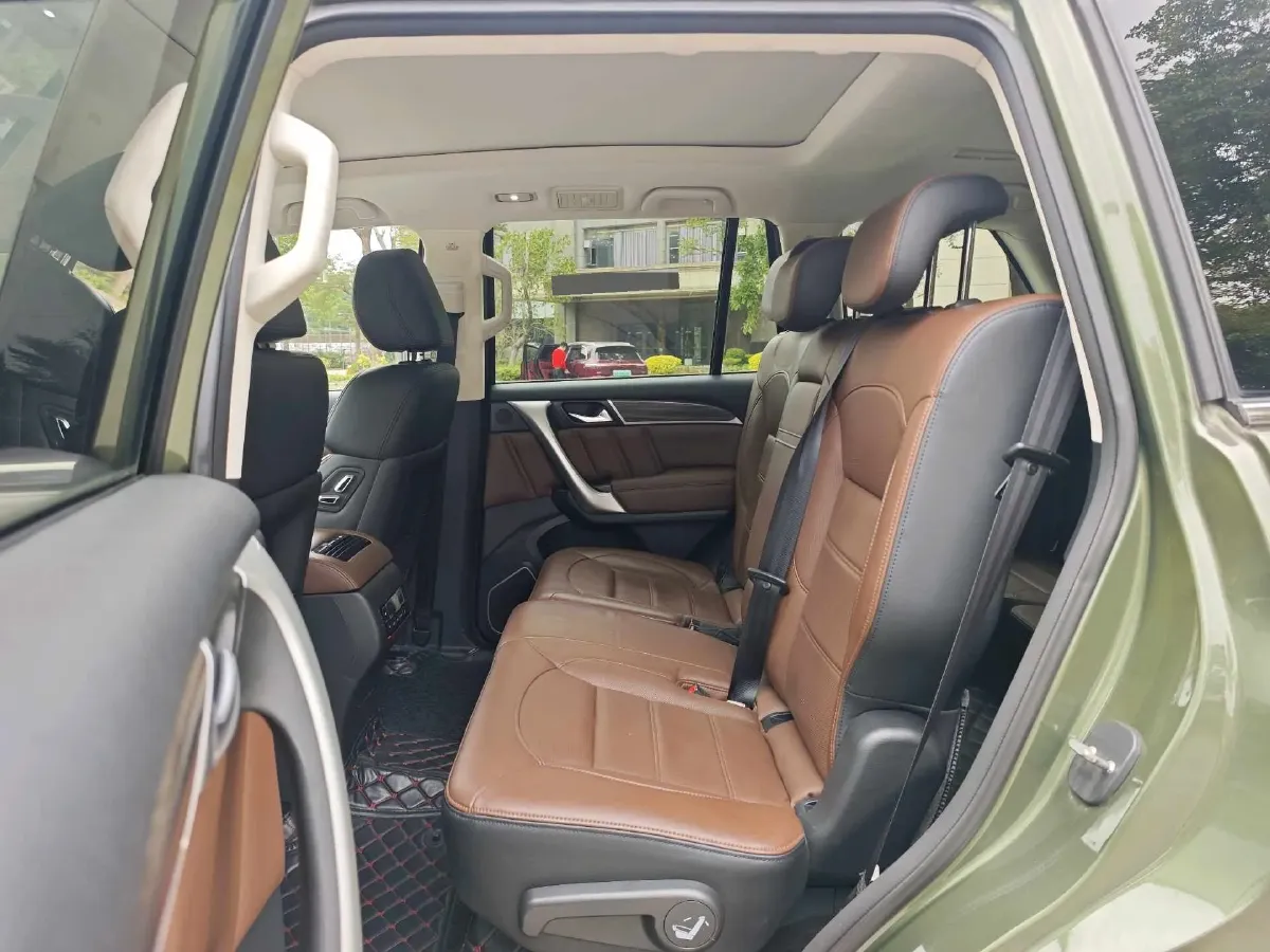 2017 Haval H9 2.0T 252HP L4 8AT,autocango,china used car exporter,china ev exporter,chinese used car exporter,chinese used ev exporter