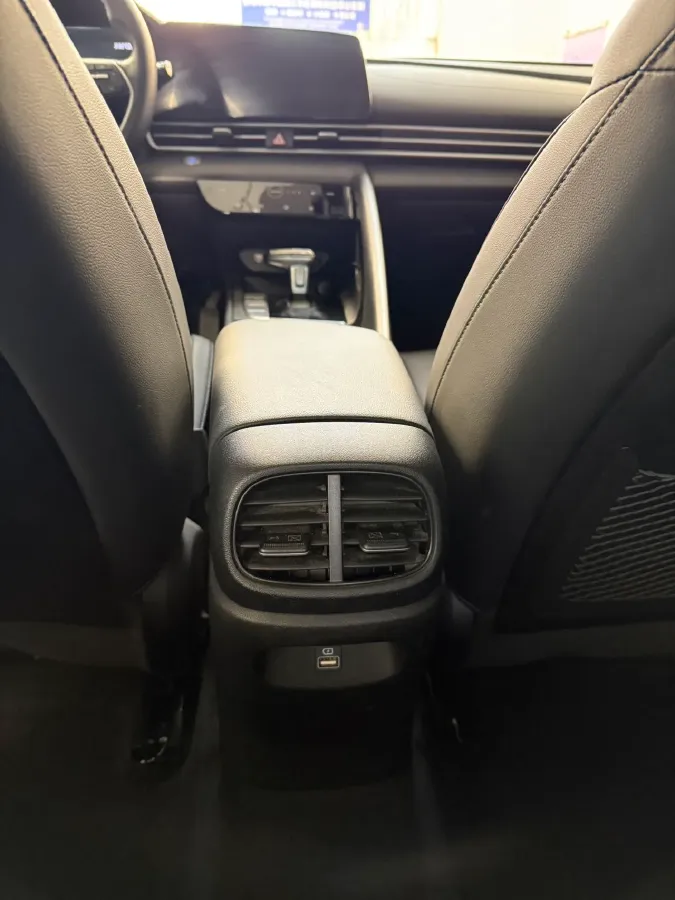 2022 Hyundai Elantra 1.5L 115HP L4 CVT,autocango,china used car exporter,china ev exporter,chinese used car exporter,chinese used ev exporter