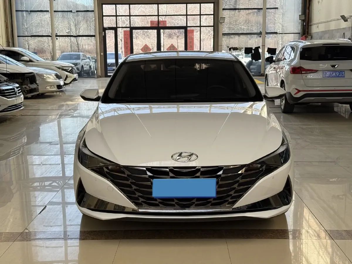 2022 Hyundai Elantra 1.5L 115HP L4 CVT,autocango,china used car exporter,china ev exporter,chinese used car exporter,chinese used ev exporter