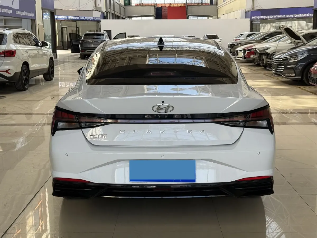 2022 Hyundai Elantra 1.5L 115HP L4 CVT,autocango,china used car exporter,china ev exporter,chinese used car exporter,chinese used ev exporter