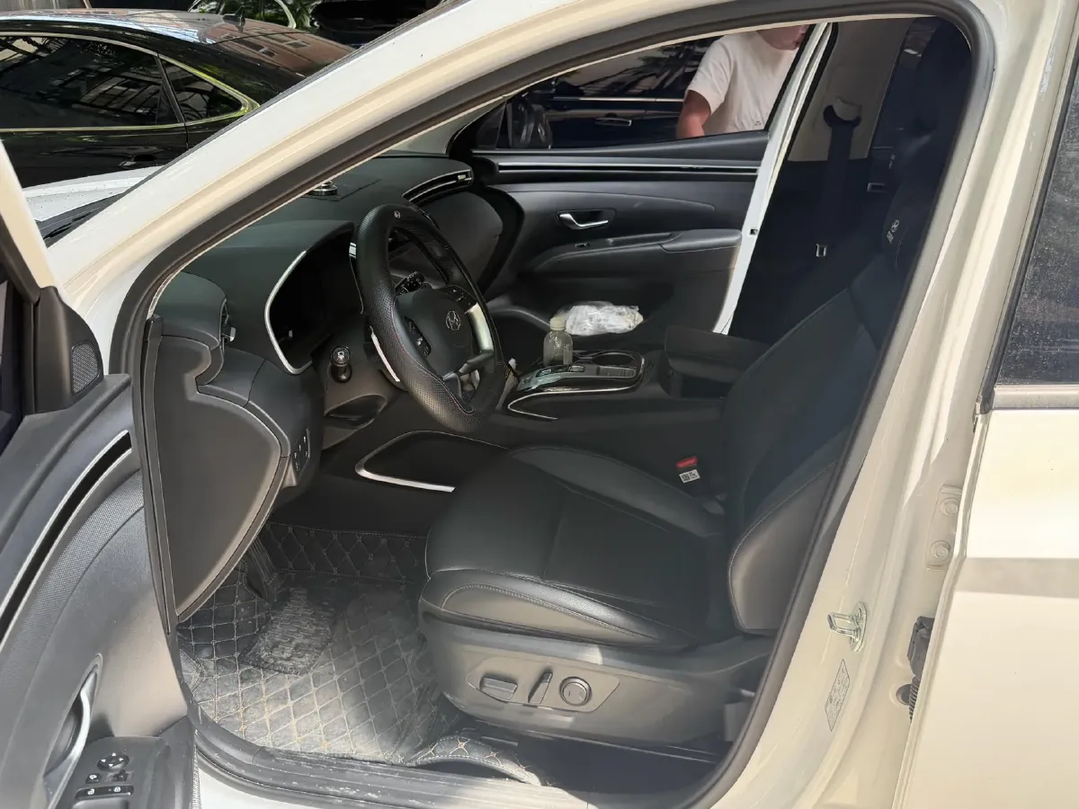2023 Hyundai Tucson 1.5T 200HP L4 8AT,autocango,china used car exporter,china ev exporter,chinese used car exporter,chinese used ev exporter