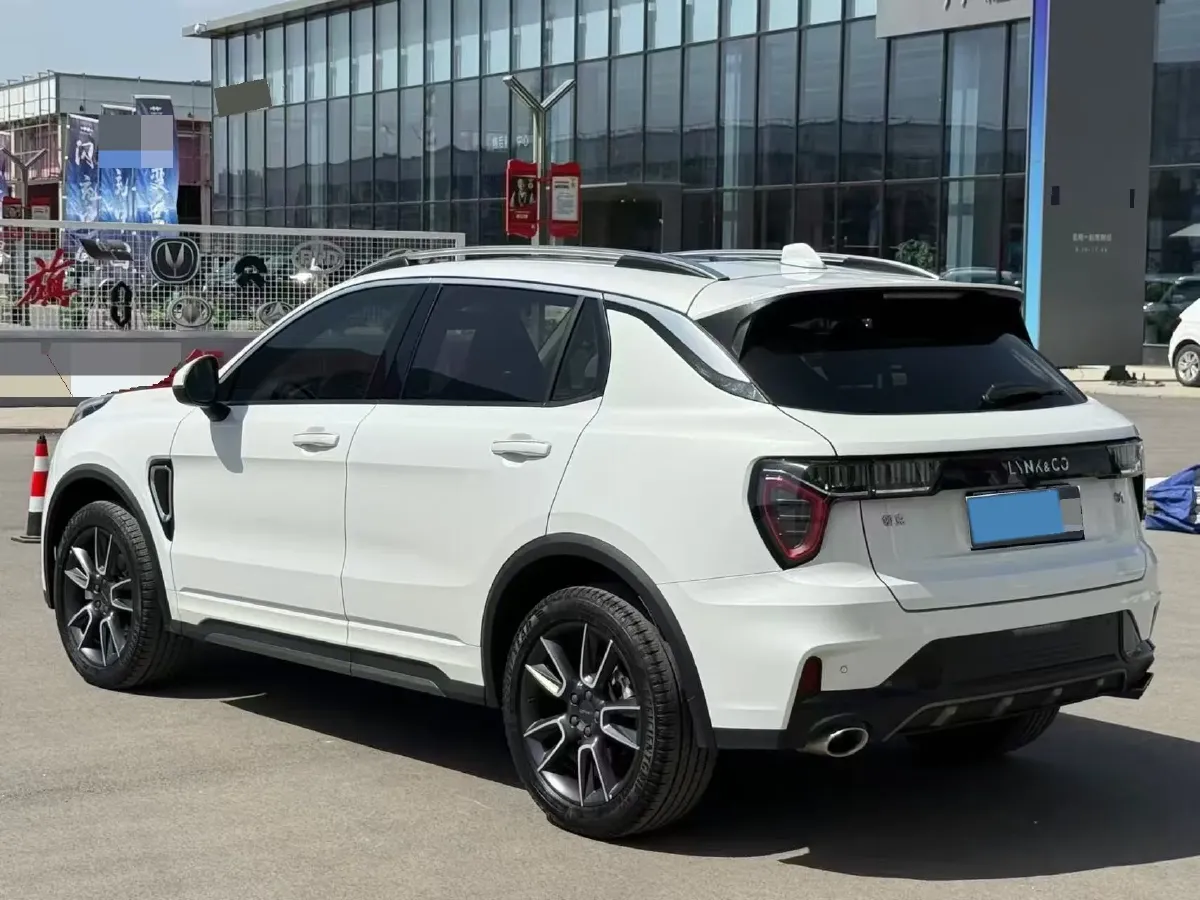 2019 Beijing BJ40 2.0T 218HP L4 6AT,autocango,china used car exporter,china ev exporter,chinese used car exporter,chinese used ev exporter
