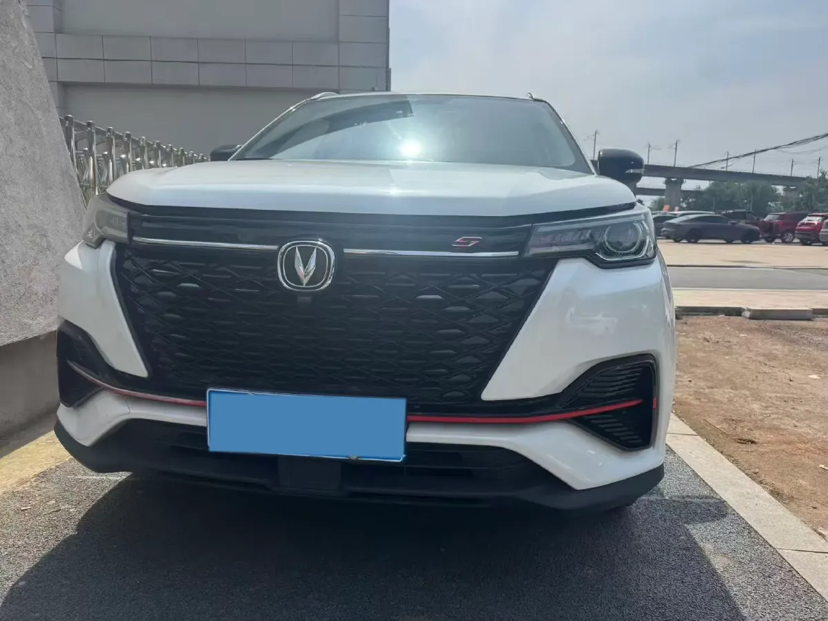 2021 ChangAn CS55 Plus 1.5T 180HP L4 6MT,autocango,china used car exporter,china ev exporter,chinese used car exporter,chinese used ev exporter