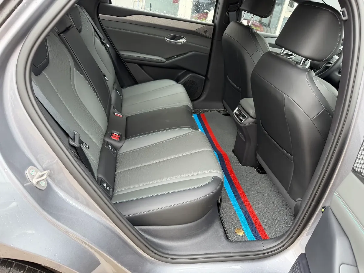 2025 BYD QinL BEV,autocango,china used car exporter,china ev exporter,chinese used car exporter,chinese used ev exporter