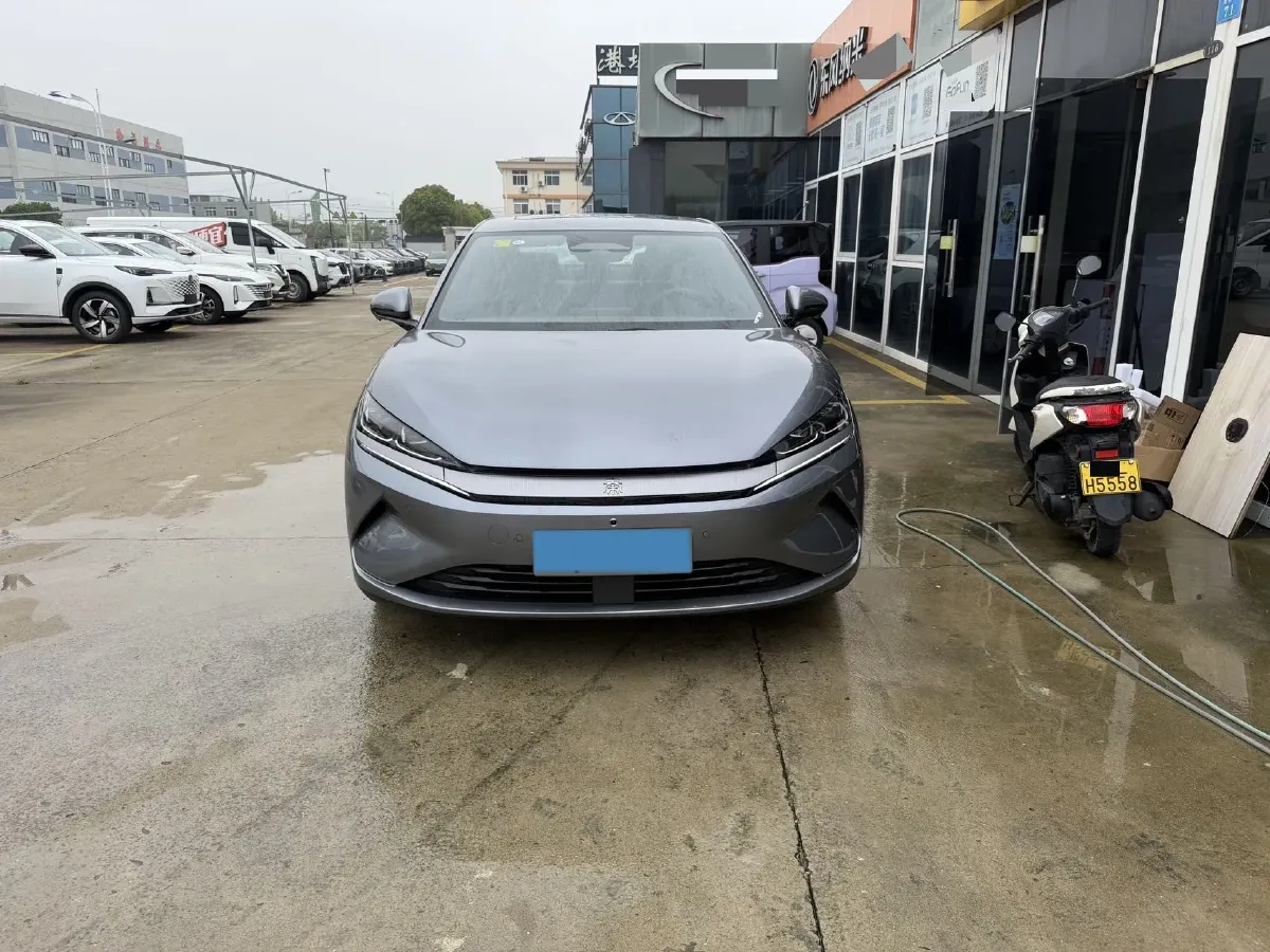 2025 BYD QinL BEV,autocango,china used car exporter,china ev exporter,chinese used car exporter,chinese used ev exporter