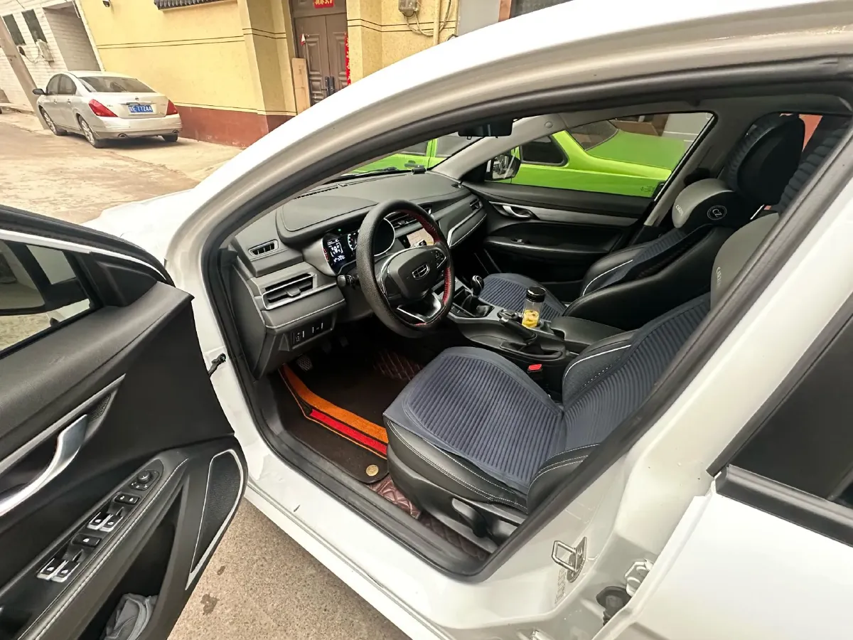 2021 Geely Coolray 1.4T 141HP L4 6MT,autocango,china used car exporter,china ev exporter,chinese used car exporter,chinese used ev exporter