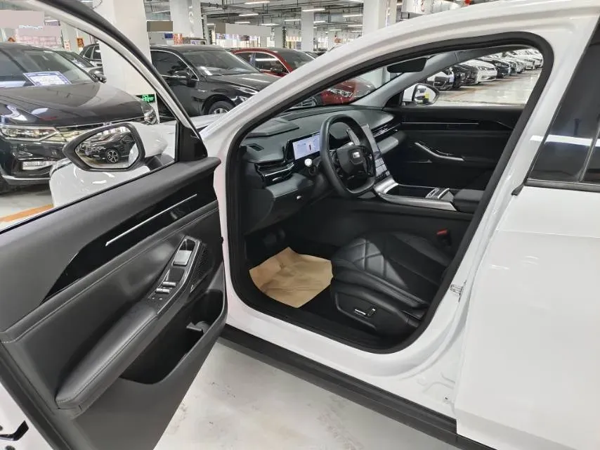 2024 Geely Galaxy L6 1.5T 163HP L4 3DHT PHEV,autocango,china used car exporter,china ev exporter,chinese used car exporter,chinese used ev exporter