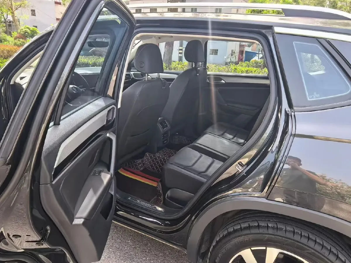 2020 Volkswagen Tayron 2.0T 186HP L4 7DCT,autocango,china used car exporter,china ev exporter,chinese used car exporter,chinese used ev exporter