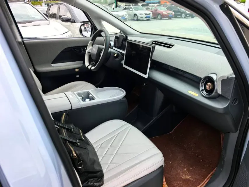 2024 ARCFOX KAOLA S BEV 58.8KWH,autocango,china used car exporter,china ev exporter,chinese used car exporter,chinese used ev exporter