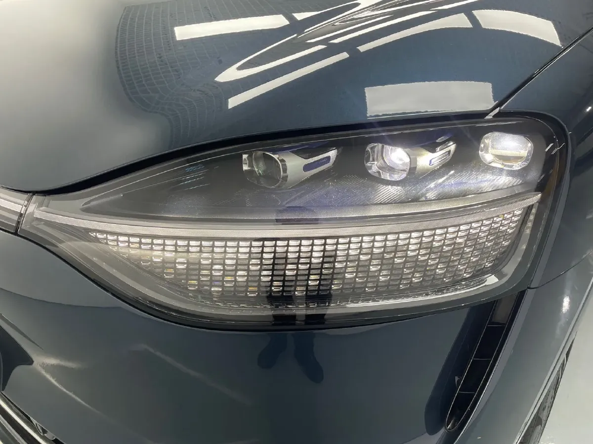 2024 AITO AITO M9 1.5T 152HP L4 REEV 42KWH,autocango,china used car exporter,china ev exporter,chinese used car exporter,chinese used ev exporter