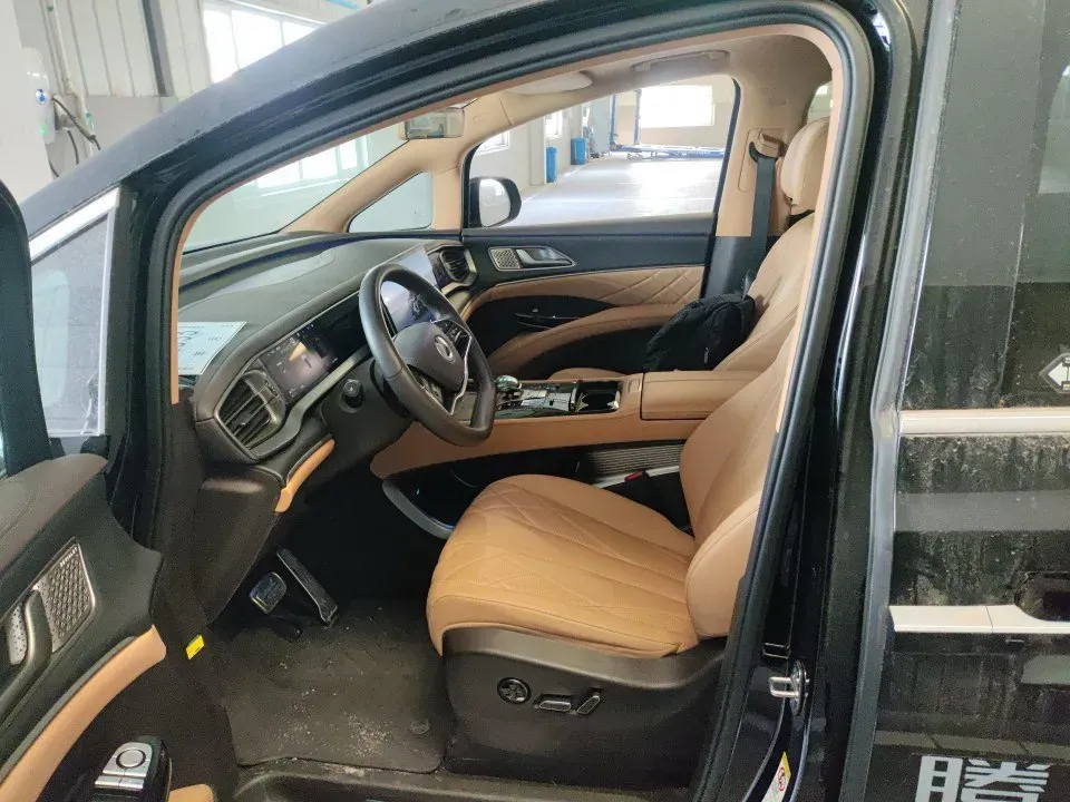 2025 Denza D9 1.5T 156HP L4 E-CVT PHEV 40KWH,autocango,china used car exporter,china ev exporter,chinese used car exporter,chinese used ev exporter