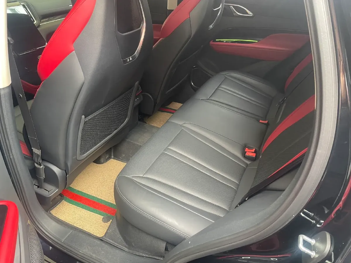 2023 HongQi HS3 1.5T 169HP L4 1DHT Hybrid 1.83KWH,autocango,china used car exporter,china ev exporter,chinese used car exporter,chinese used ev exporter