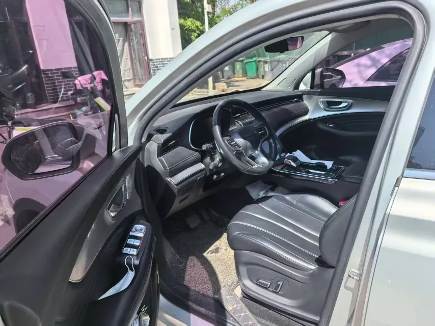 2019 Roewe RX5 MAX 1.5T 173HP L4 6AT,autocango,china used car exporter,china ev exporter,chinese used car exporter,chinese used ev exporter