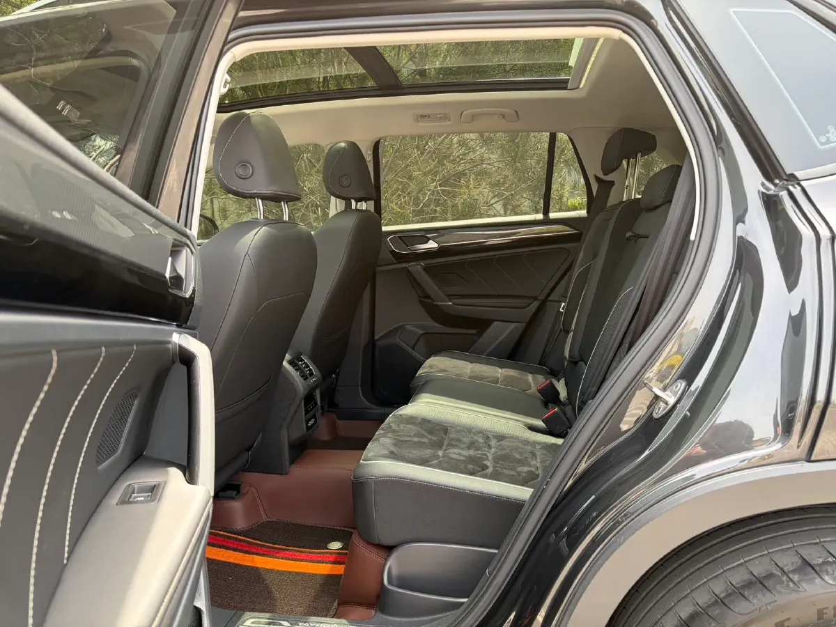 2021 Volkswagen Tayron 2.0T 186HP L4 7DCT,autocango,china used car exporter,china ev exporter,chinese used car exporter,chinese used ev exporter