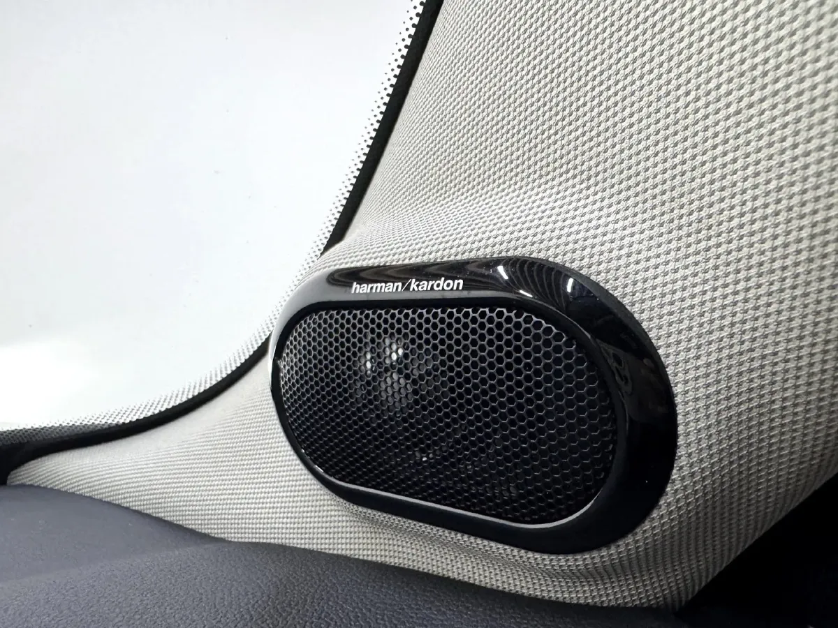 2023 MINI MINI 1.5T 136HP L3 7DCT,autocango,china used car exporter,china ev exporter,chinese used car exporter,chinese used ev exporter