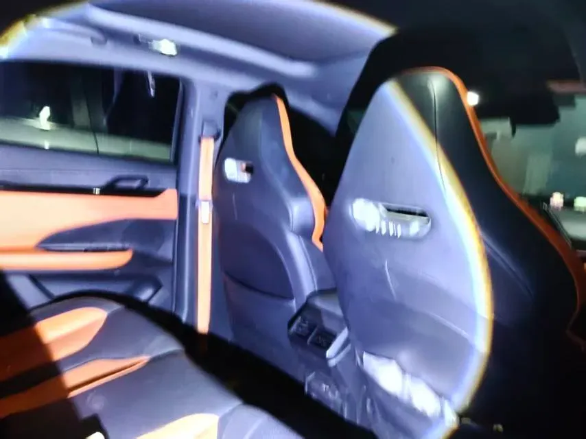 2023 ChangAn UNI-V 1.5T 188HP L4 7DCT,autocango,china used car exporter,china ev exporter,chinese used car exporter,chinese used ev exporter