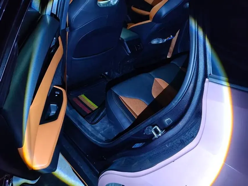 2023 ChangAn UNI-V 1.5T 188HP L4 7DCT,autocango,china used car exporter,china ev exporter,chinese used car exporter,chinese used ev exporter