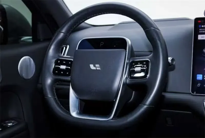 2022 Li L9 Range Extended 154HP REEV 42.6KWH,autocango,china used car exporter,china ev exporter,chinese used car exporter,chinese used ev exporter