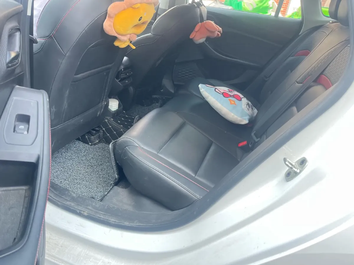 2018 Volkswagen Golf 1.6L 110HP L4 6AT,autocango,china used car exporter,china ev exporter,chinese used car exporter,chinese used ev exporter