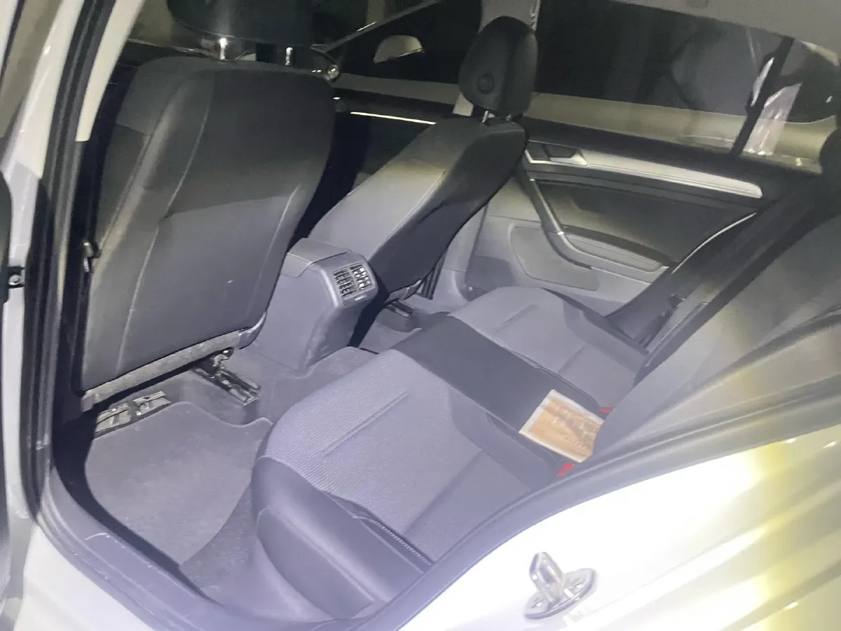 2018 Volkswagen Golf 1.6L 110HP L4 6AT,autocango,china used car exporter,china ev exporter,chinese used car exporter,chinese used ev exporter