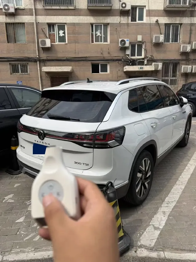 2025 Volkswagen Tayron 1.5T 160HP L4 7DCT,autocango,china used car exporter,china ev exporter,chinese used car exporter,chinese used ev exporter