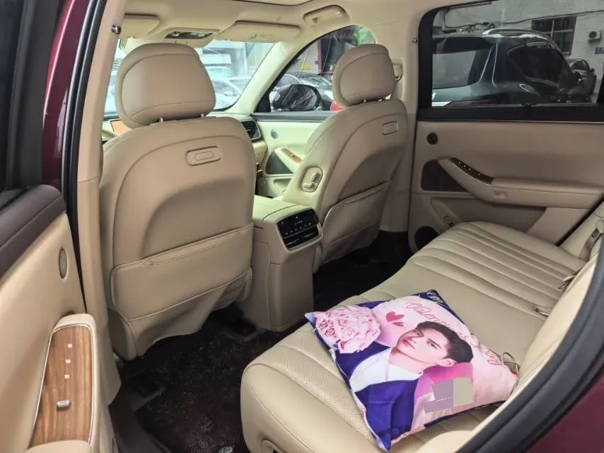 2026 AITO AITO M7 REEV 160HP REEV,autocango,china used car exporter,china ev exporter,chinese used car exporter,chinese used ev exporter