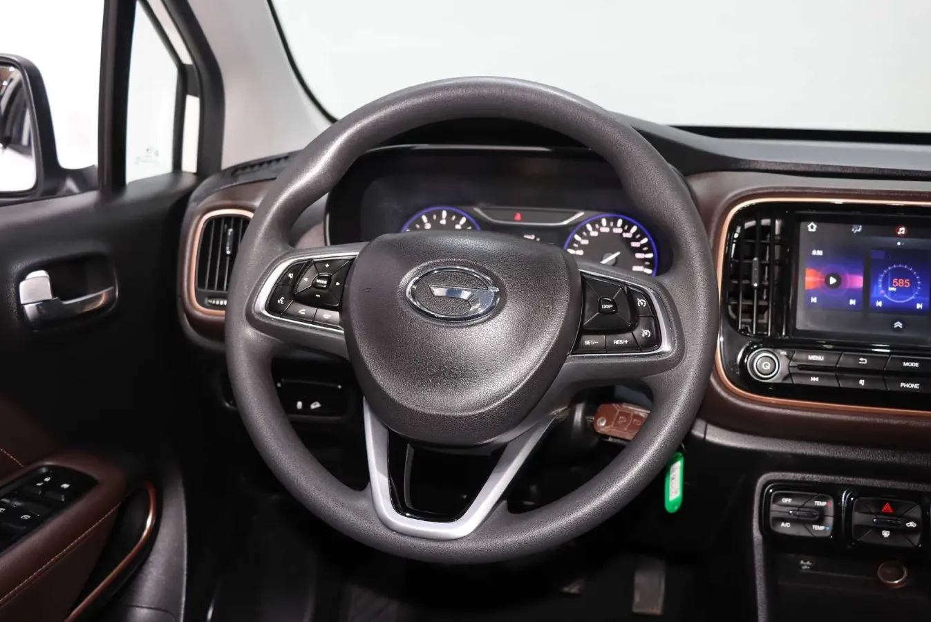 2017 GAC Trumpchi GS3 1.5L 114HP L4 5MT,autocango,china used car exporter,china ev exporter,chinese used car exporter,chinese used ev exporter