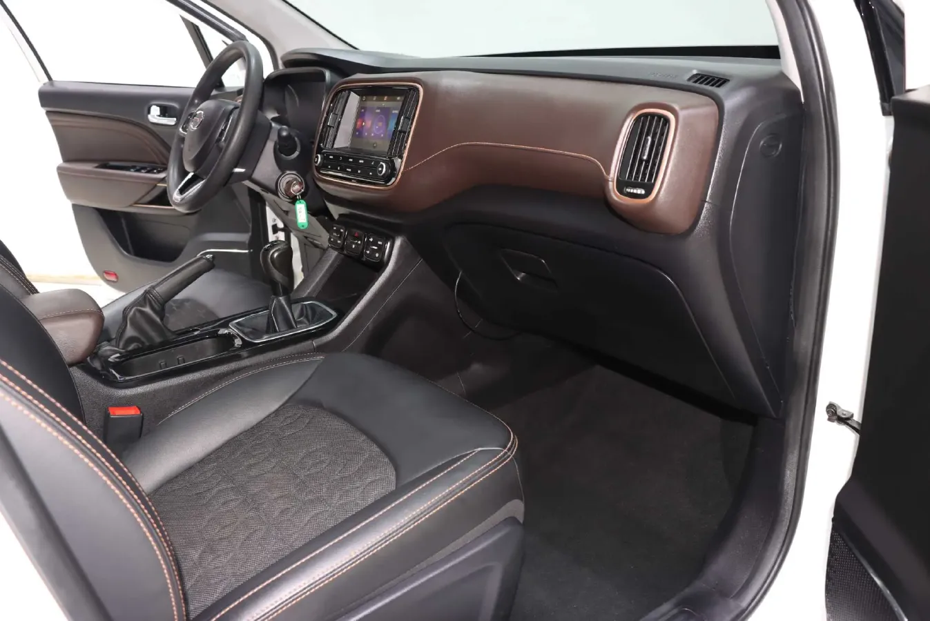 2017 GAC Trumpchi GS3 1.5L 114HP L4 5MT,autocango,china used car exporter,china ev exporter,chinese used car exporter,chinese used ev exporter