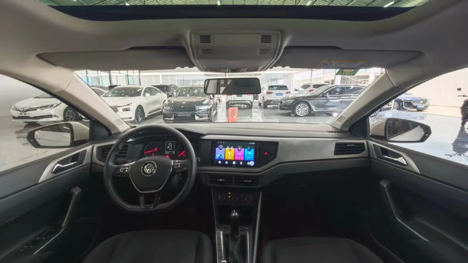 2019 Volkswagen Polo 1.5L 113HP L4 6AT,autocango,china used car exporter,china ev exporter,chinese used car exporter,chinese used ev exporter