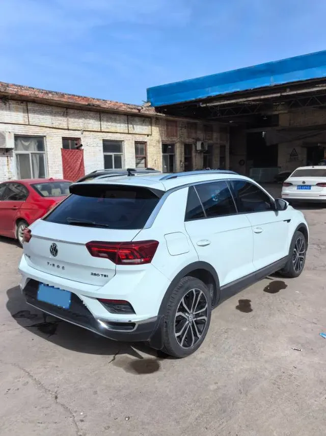 2020 Volkswagen T-Roc 1.4T 150HP L4 7DCT,autocango,china used car exporter,china ev exporter,chinese used car exporter,chinese used ev exporter