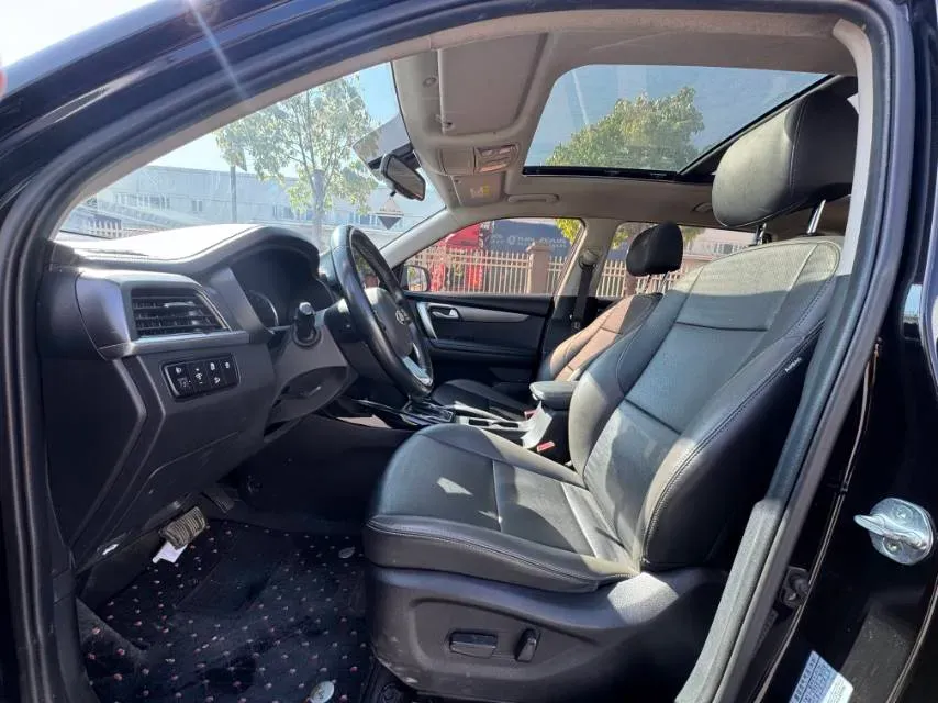 2018 Kia Sportage R 2.0L 160HP L4 6AT,autocango,china used car exporter,china ev exporter,chinese used car exporter,chinese used ev exporter