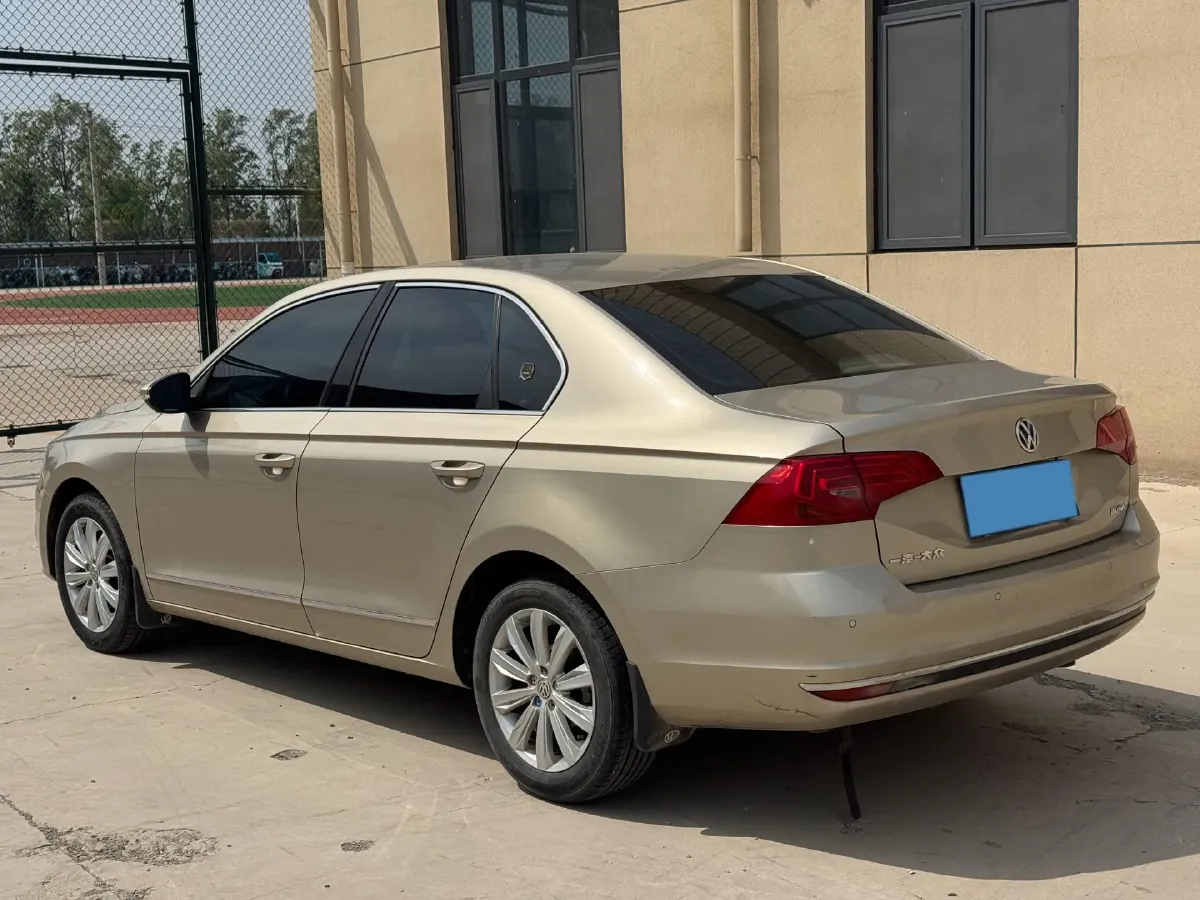2018 Volkswagen Bora 1.5L 110HP L4 6AT,autocango,china used car exporter,china ev exporter,chinese used car exporter,chinese used ev exporter