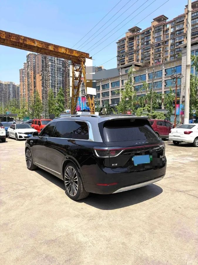 2025 AITO AITO M9 REEV 160HP REEV 52KWH,autocango,china used car exporter,china ev exporter,chinese used car exporter,chinese used ev exporter