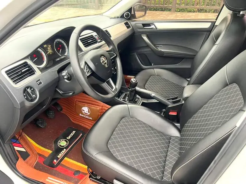 2019 SWM G01 1.5T 156HP L4 6MT,autocango,china used car exporter,china ev exporter,chinese used car exporter,chinese used ev exporter