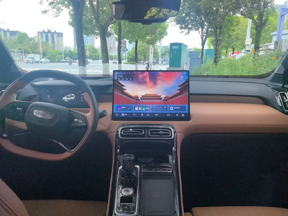 2025 Geely StarRay 1.5T 181HP L4 7DCT,autocango,china used car exporter,china ev exporter,chinese used car exporter,chinese used ev exporter