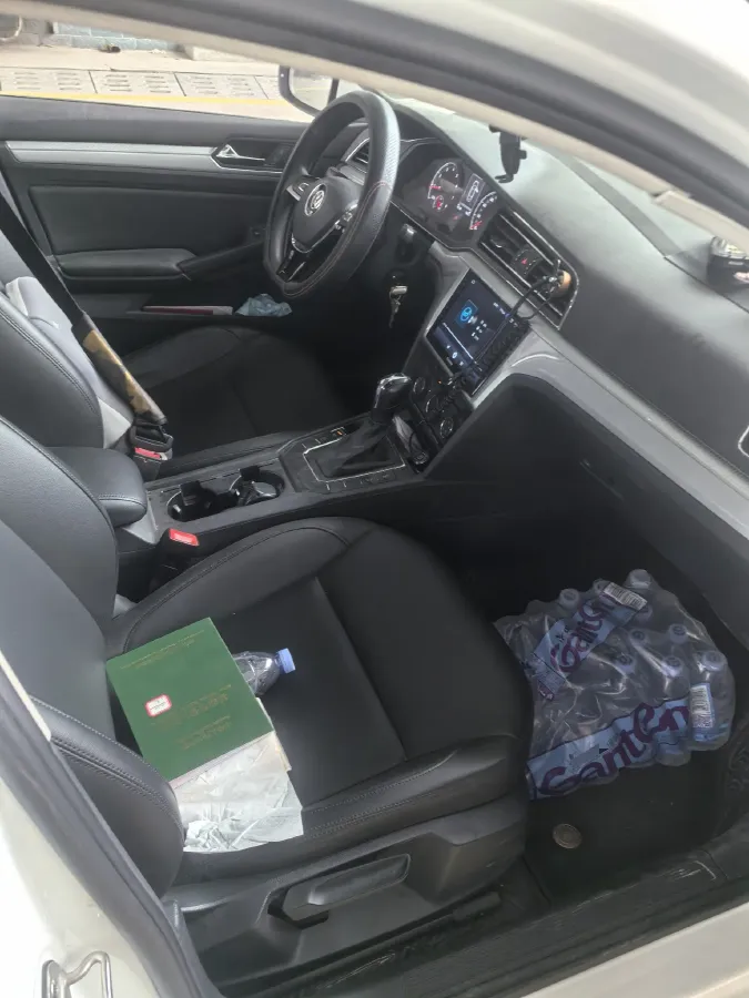 2019 Volkswagen T-Cross 1.4T 150HP L4 7DCT,autocango,china used car exporter,china ev exporter,chinese used car exporter,chinese used ev exporter