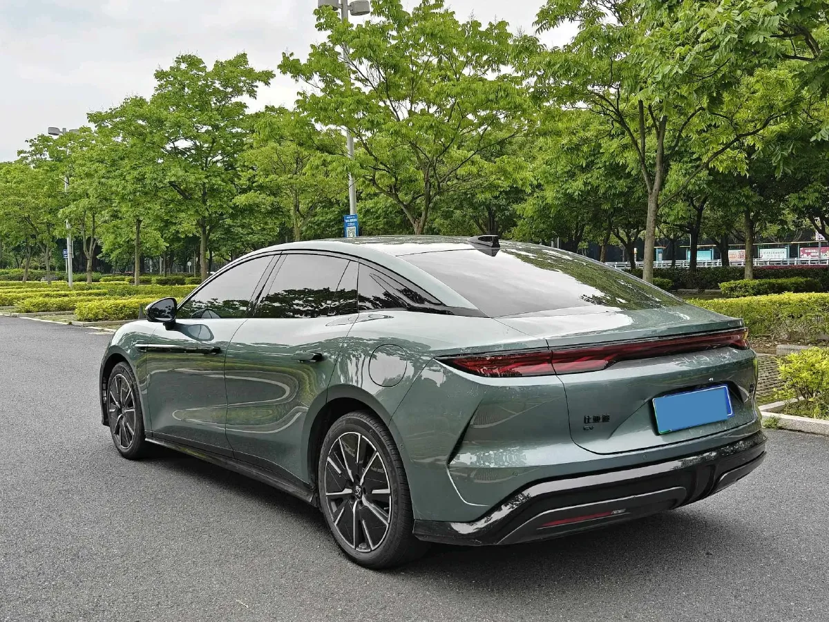 2025 BYD HanL BEV,autocango,china used car exporter,china ev exporter,chinese used car exporter,chinese used ev exporter