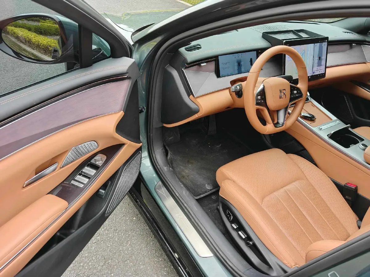 2025 BYD HanL BEV,autocango,china used car exporter,china ev exporter,chinese used car exporter,chinese used ev exporter