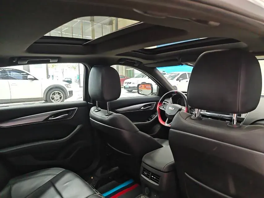 2022 Cadillac CT5 2.0T 237HP L4 10AT,autocango,china used car exporter,china ev exporter,chinese used car exporter,chinese used ev exporter