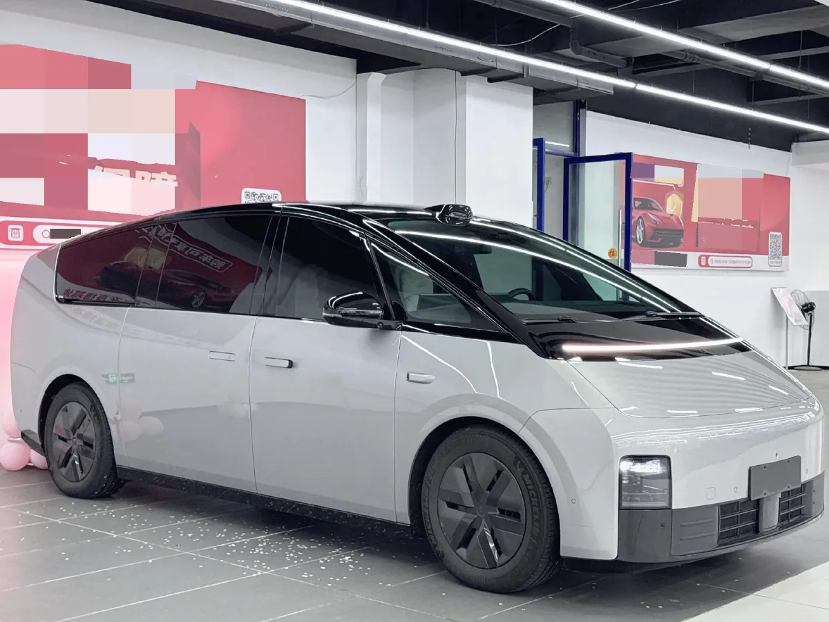 2024 Li MEGA BEV 102.7KWH,autocango,china used car exporter,china ev exporter,chinese used car exporter,chinese used ev exporter