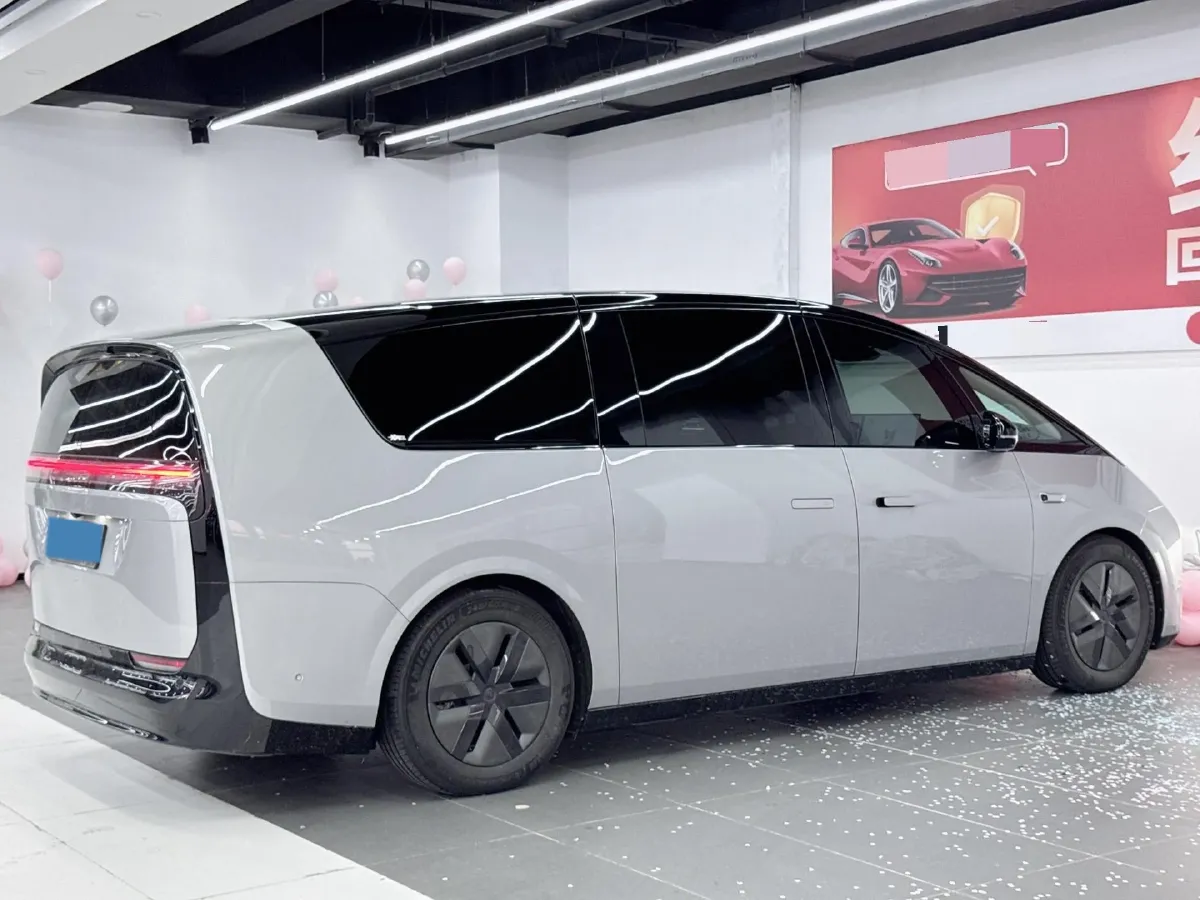 2024 Li MEGA BEV 102.7KWH,autocango,china used car exporter,china ev exporter,chinese used car exporter,chinese used ev exporter