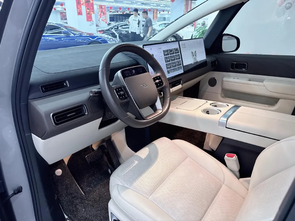 2024 Li MEGA BEV 102.7KWH,autocango,china used car exporter,china ev exporter,chinese used car exporter,chinese used ev exporter