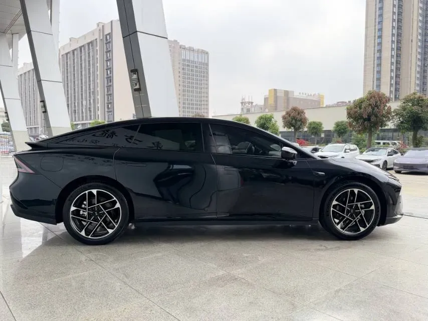 2024 Xpeng P7+ BEV 60.7KWH,autocango,china used car exporter,china ev exporter,chinese used car exporter,chinese used ev exporter