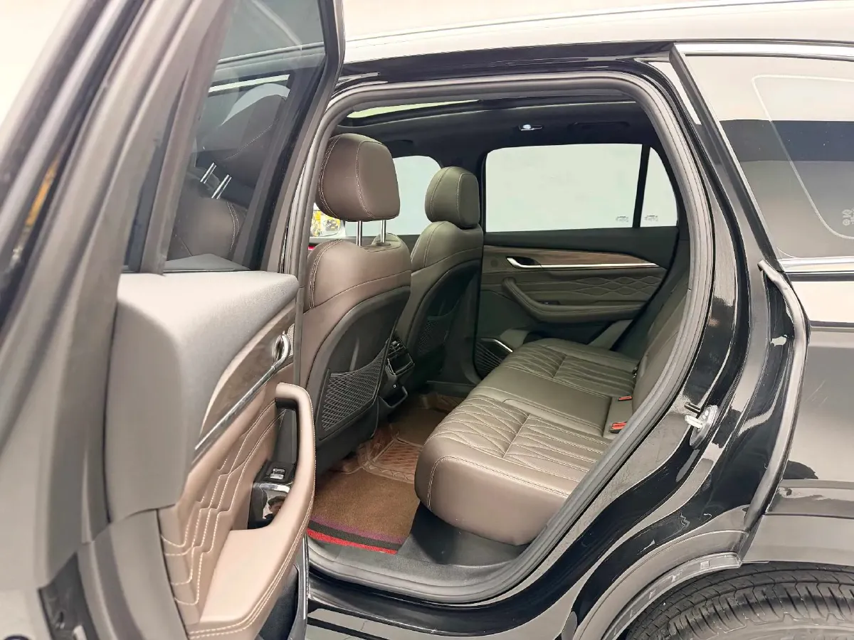 2024 Geely Monjaro 2.0T 238HP L4 8AT,autocango,china used car exporter,china ev exporter,chinese used car exporter,chinese used ev exporter